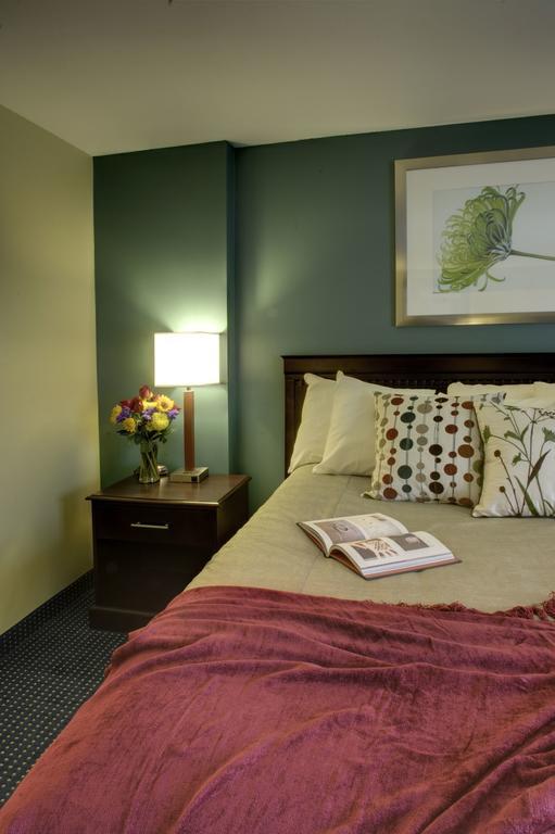 Inn At Deep Creek 오크랜드 외부 사진