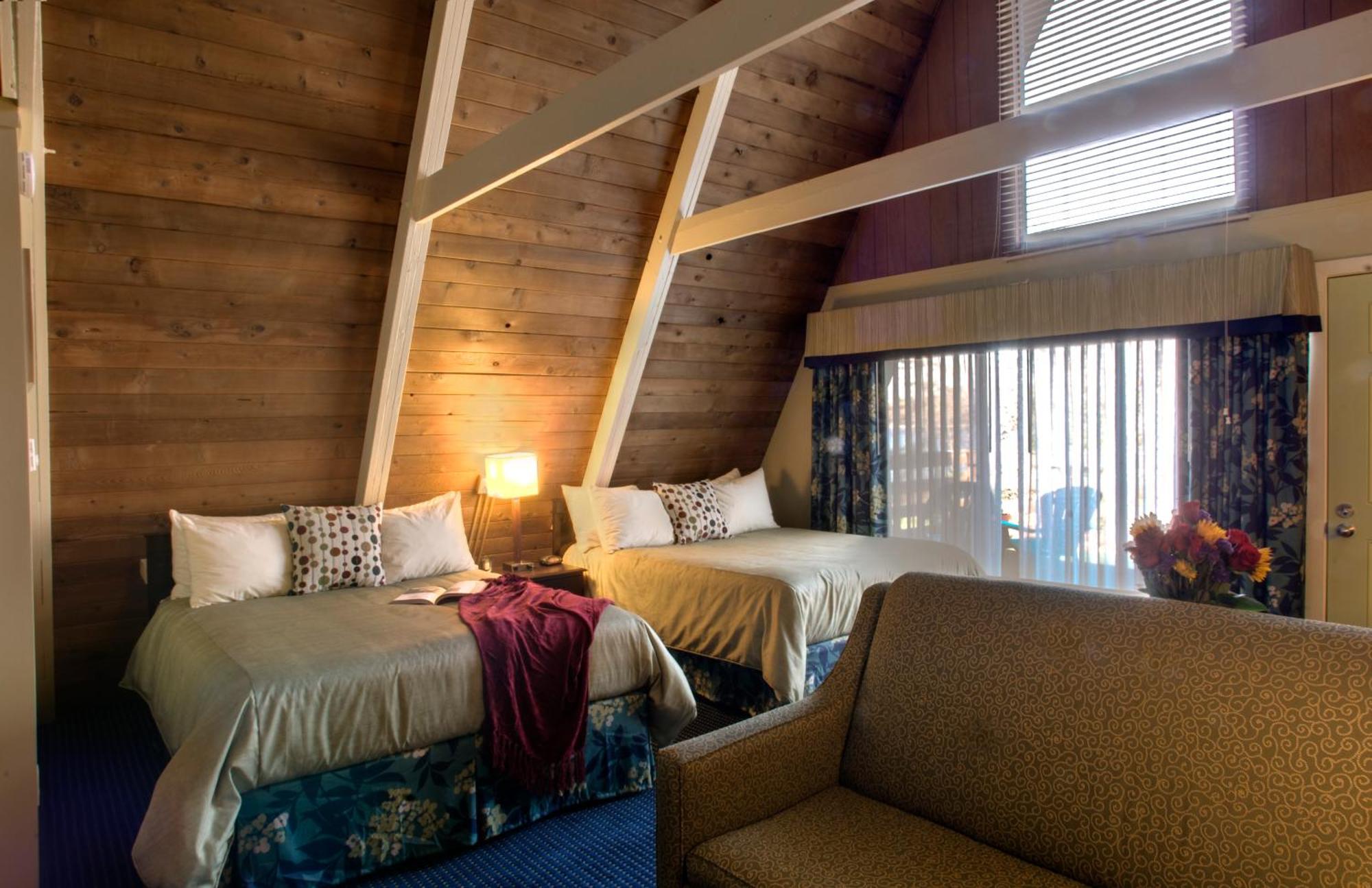 Inn At Deep Creek 오크랜드 외부 사진