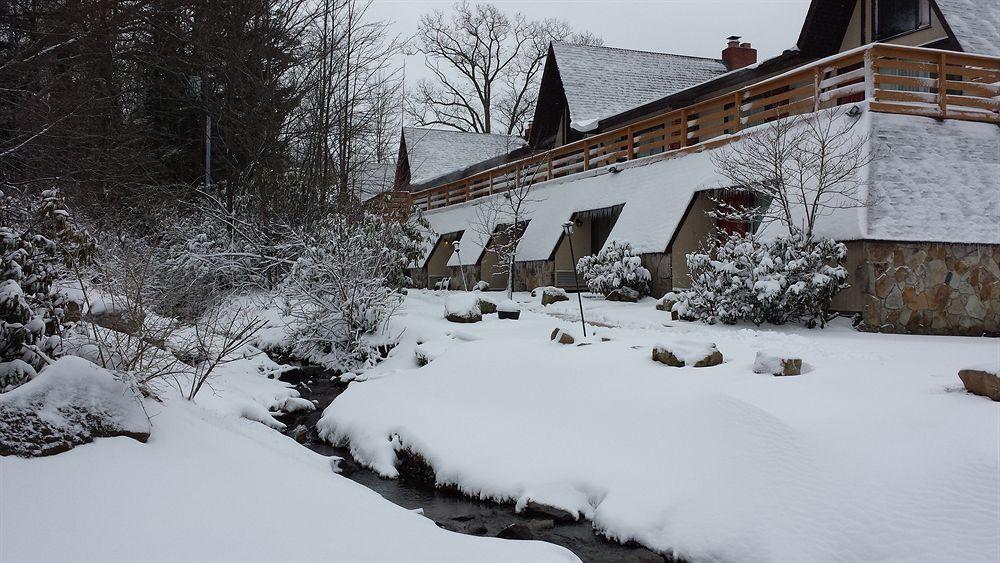 Inn At Deep Creek 오크랜드 외부 사진