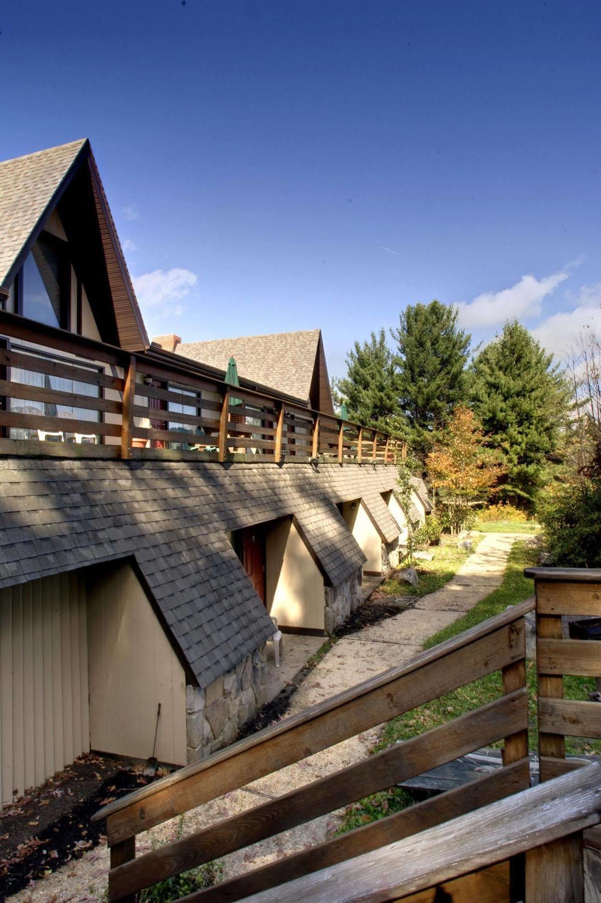 Inn At Deep Creek 오크랜드 외부 사진