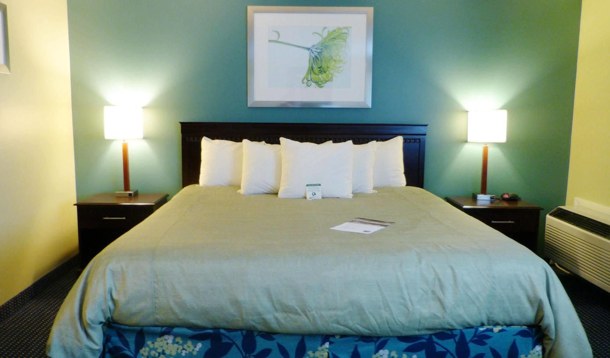 Inn At Deep Creek 오크랜드 외부 사진