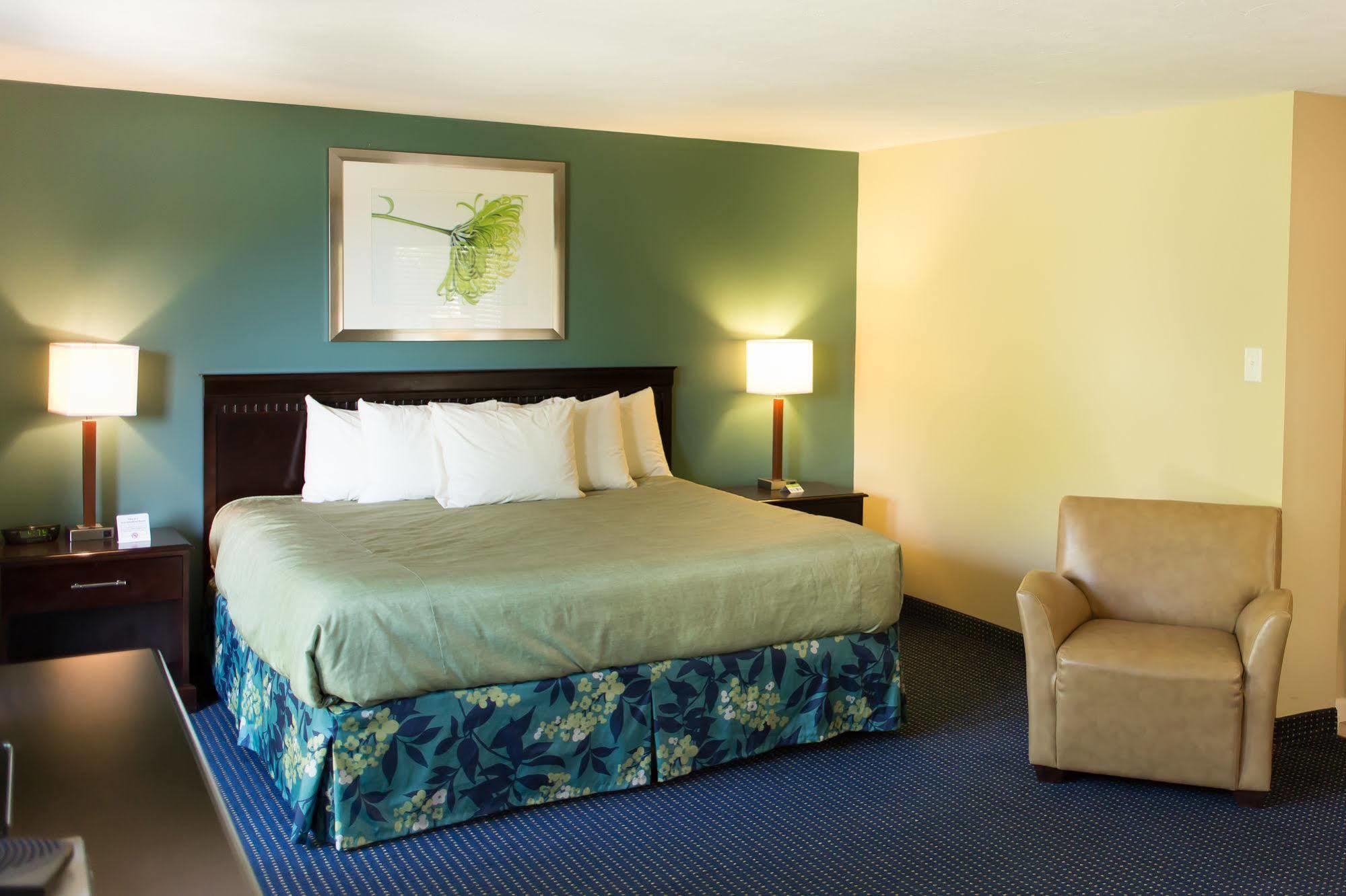 Inn At Deep Creek 오크랜드 외부 사진
